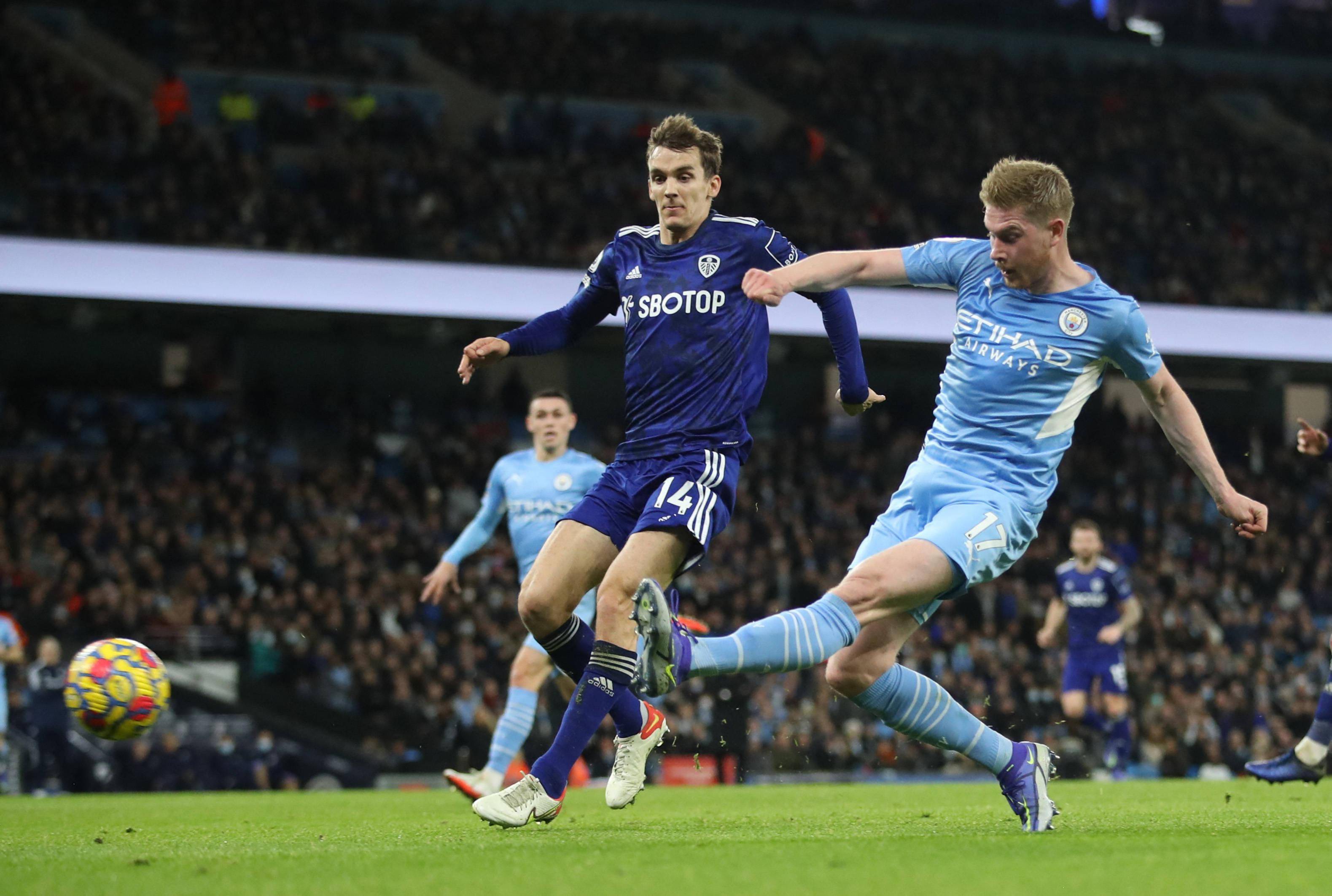 中场球员则 中场球员则